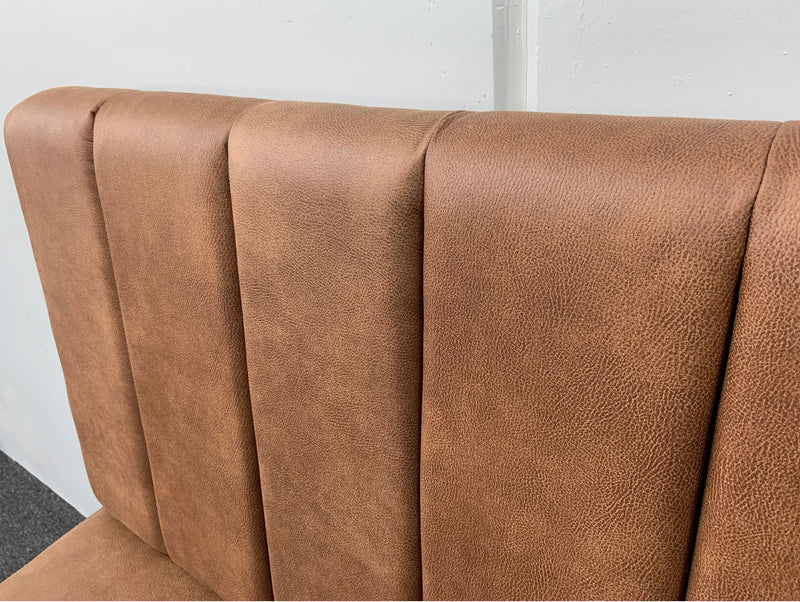 files/coyote_restaurant_booth_seating_7.jpg