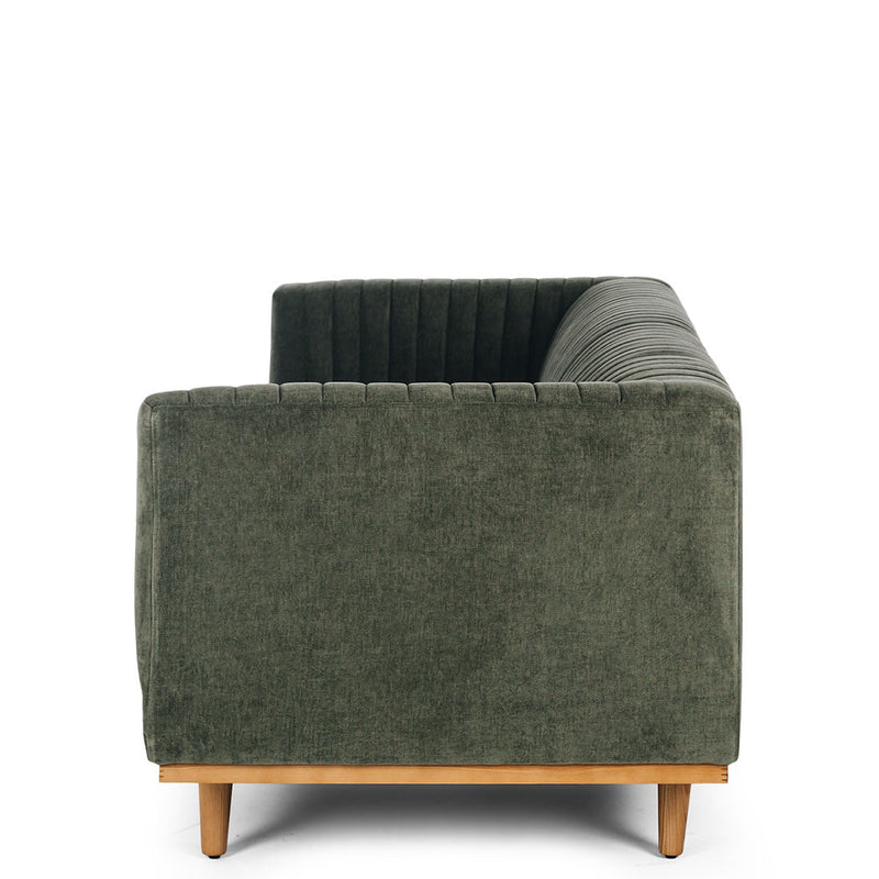 files/madagascar_school_sofa_spruce_green_3.jpg