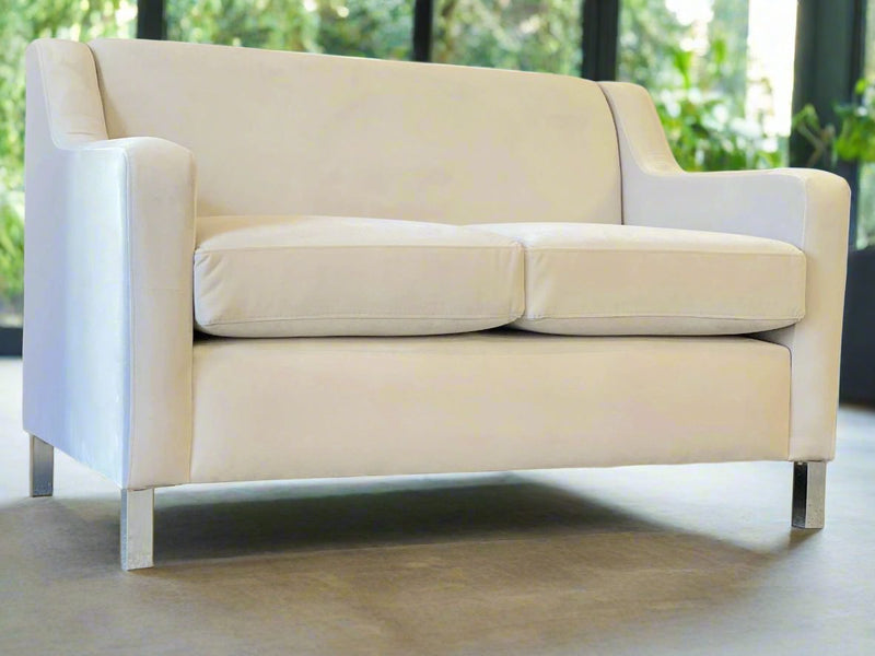 files/noir_sofa_12.jpg