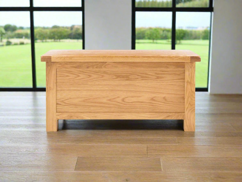 files/solsbury_oak_storage_ottoman_2.jpg