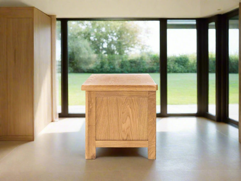 files/solsbury_oak_storage_ottoman_4.jpg