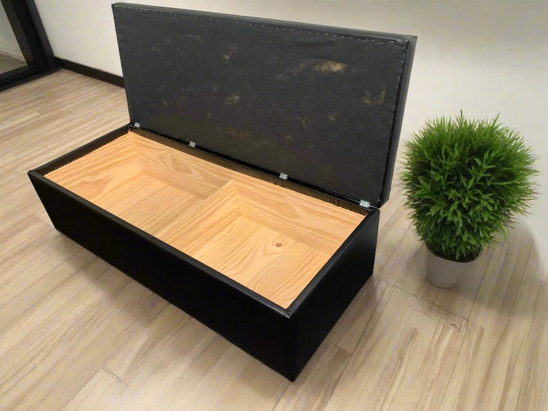 files/storage_ottoman.jpg