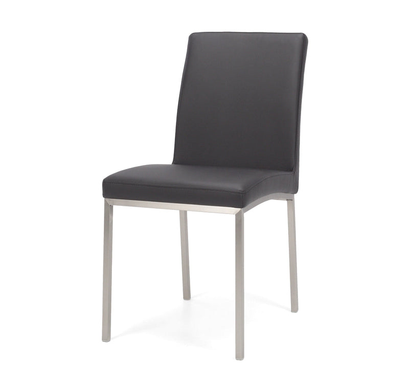 products/florence-chair-black-1_df8e9577-c8e0-491f-b6c2-d666b24824d4.jpg