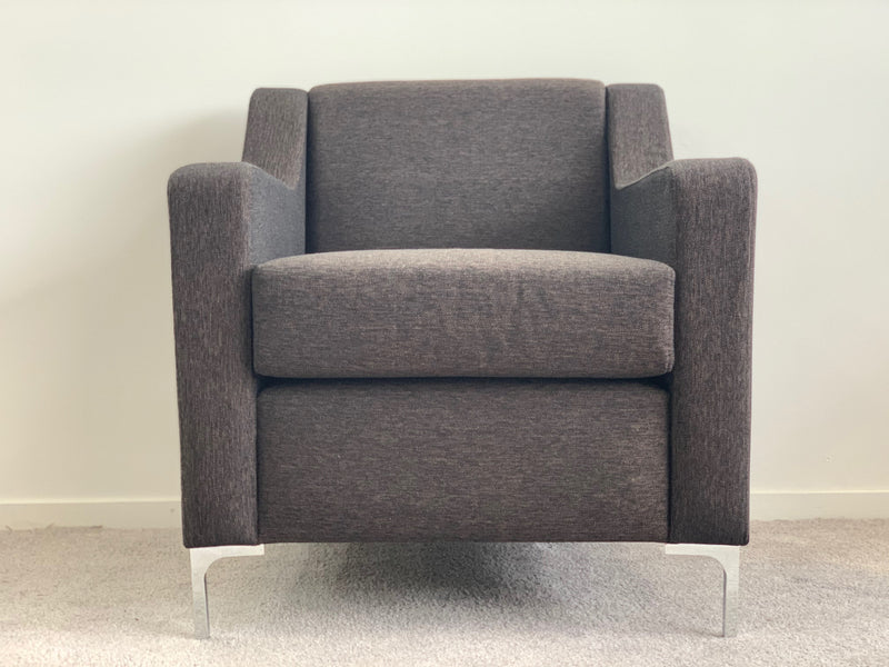 products/noir_armchair_2.jpg