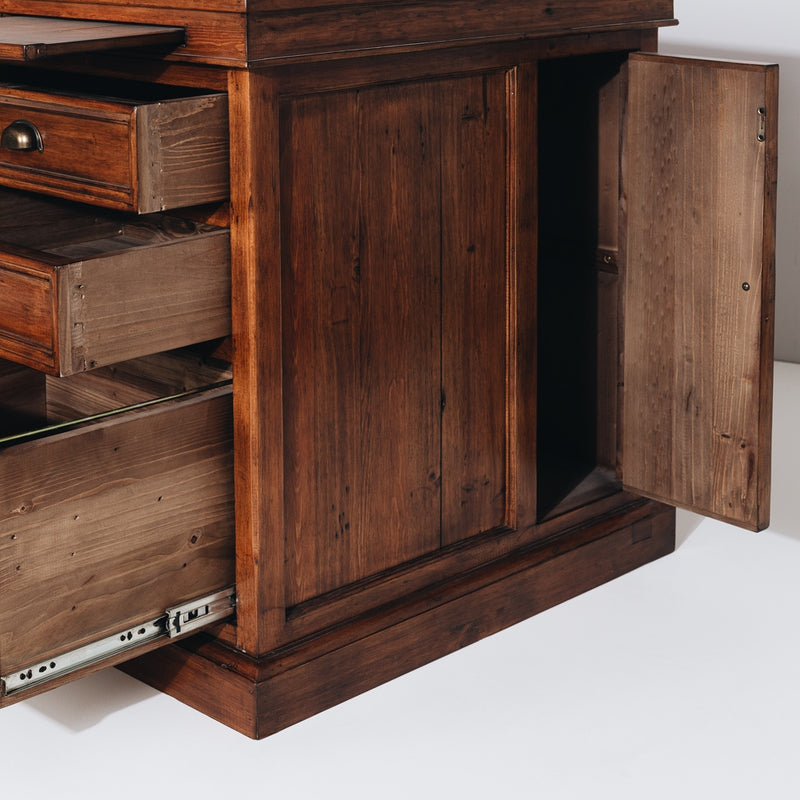 products/senator_6_drawer_desk_5.jpg