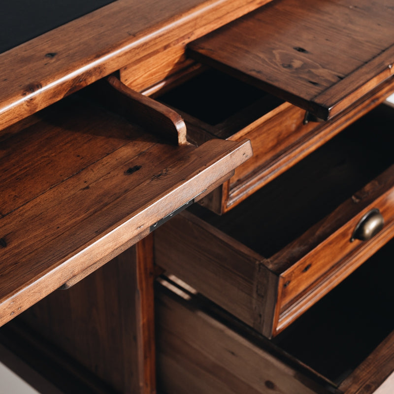 products/senator_6_drawer_desk_6.jpg