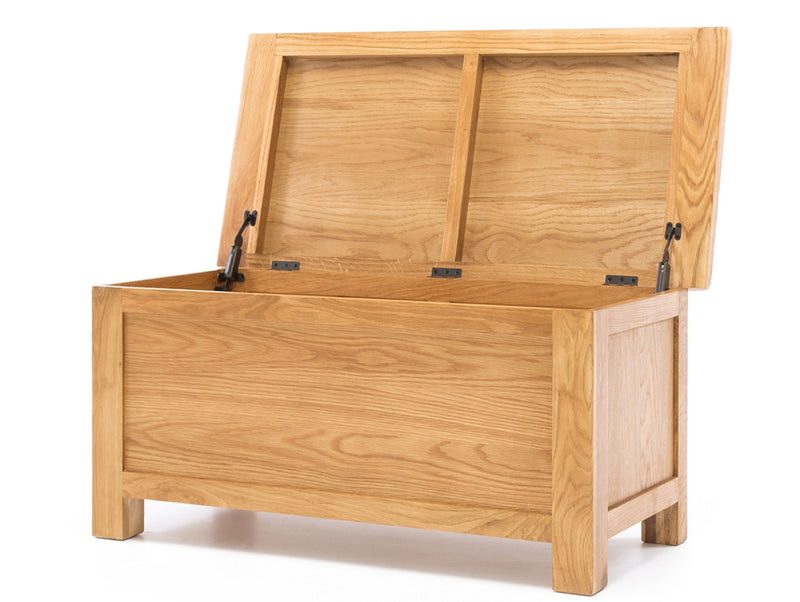 products/solsbury_oak_storage_ottoman_10.jpg