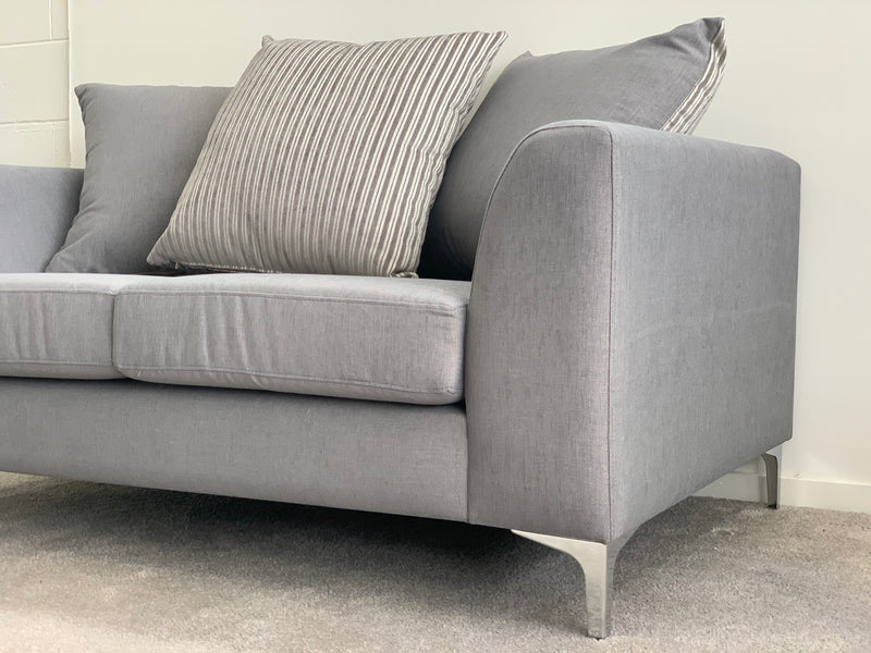 products/tiffany_sofa_6.jpg