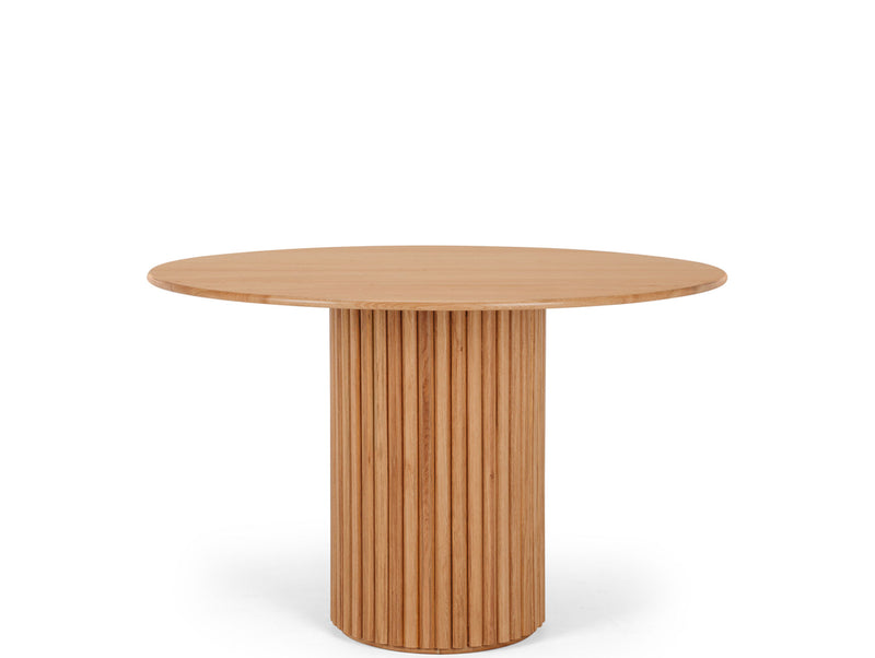 products/toronto_round_dining_table_natural_oak.jpg